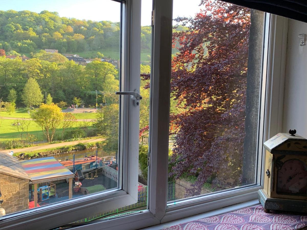 Bohemian 5-Bed Regency Townhouse in Hebden Bridge Villa Buitenkant foto